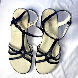 JBU BY JAMBU BLACK SANDALS